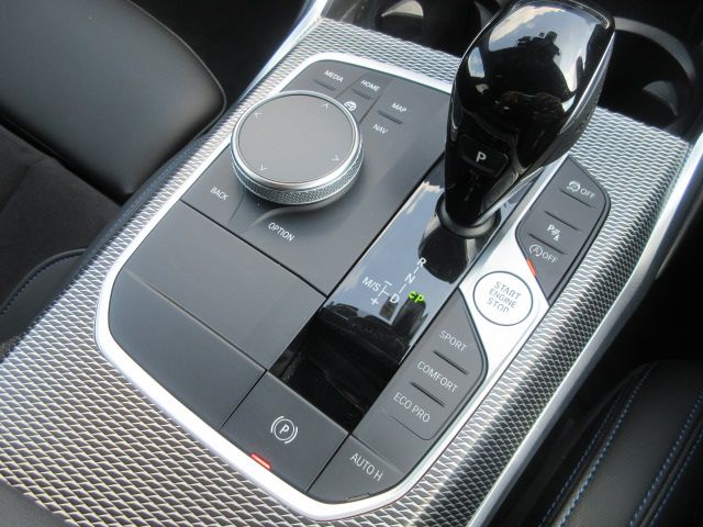 G20 318i Saloon RHD MX