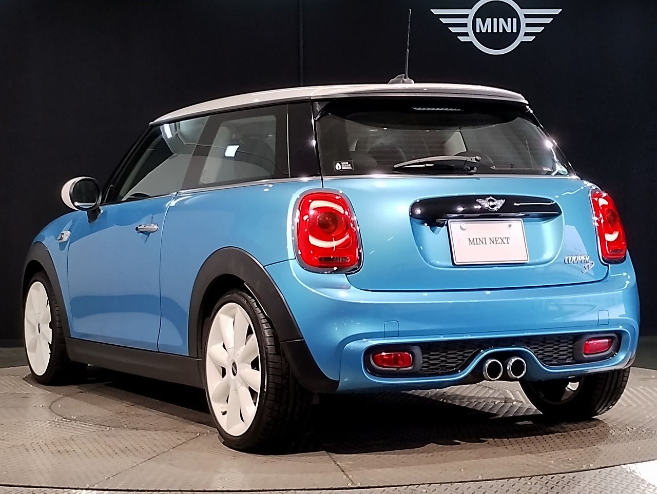 F56 COOPER S D(AT)