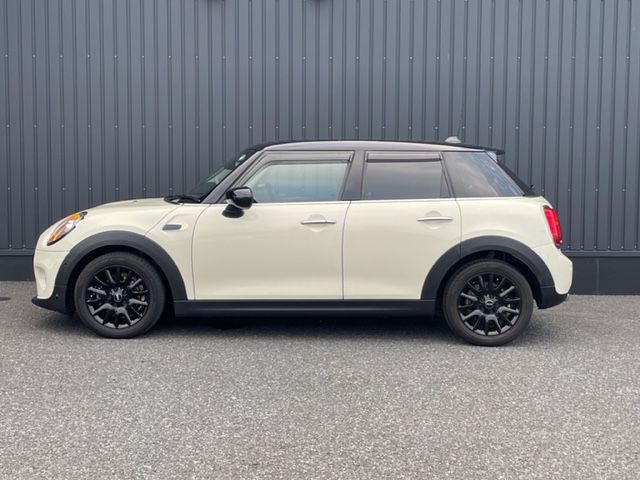 F55 MINI Cooper 5-Door Hatch LCI