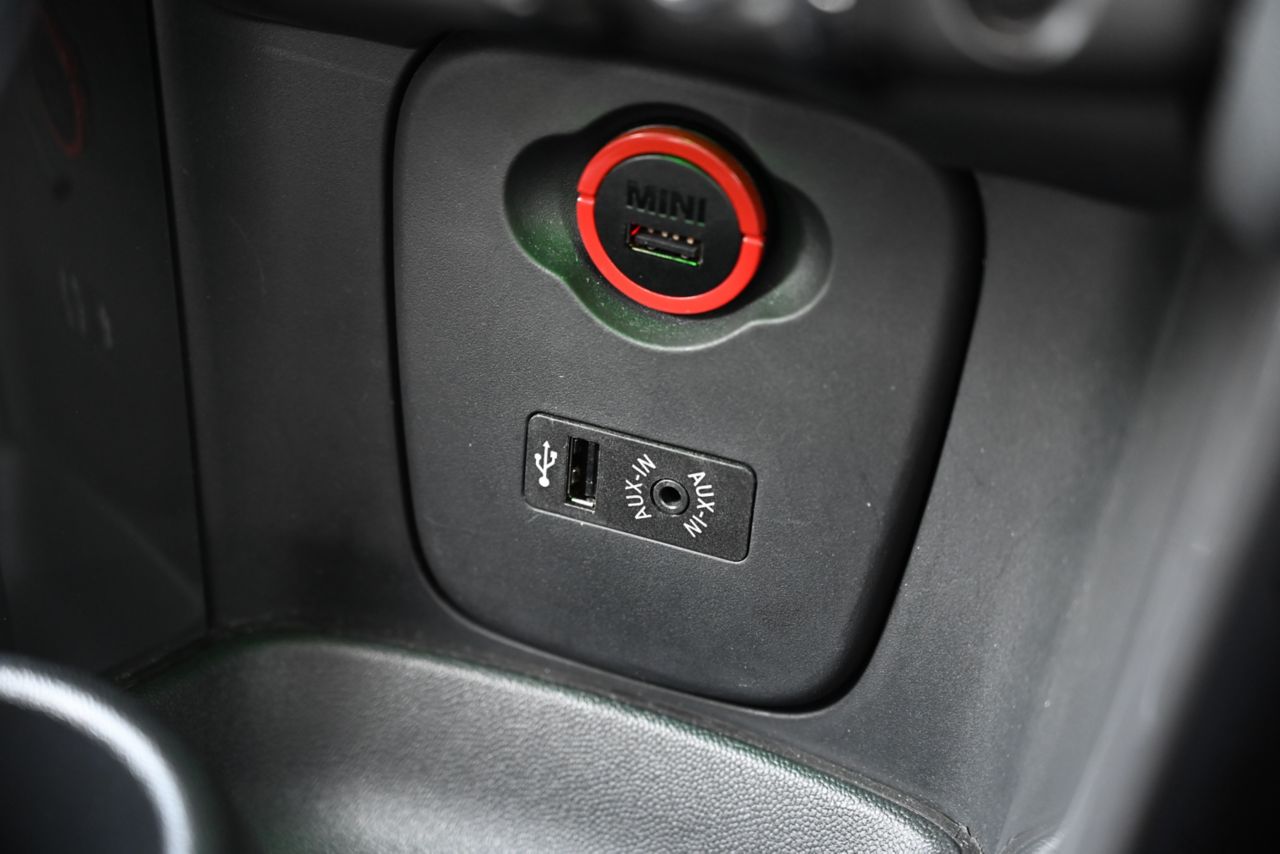 F55 COOPER