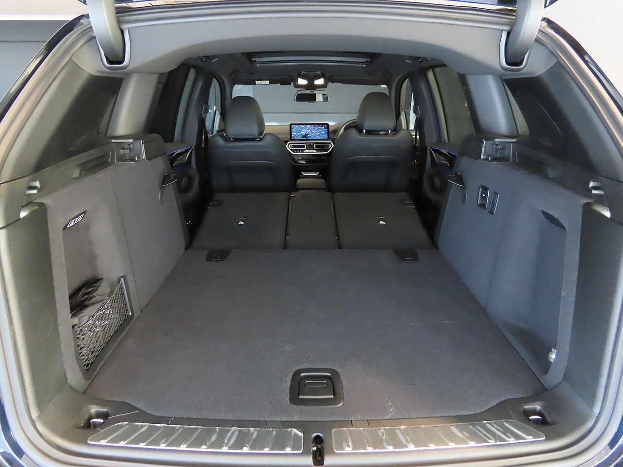 G08 iX3 BEV RHD