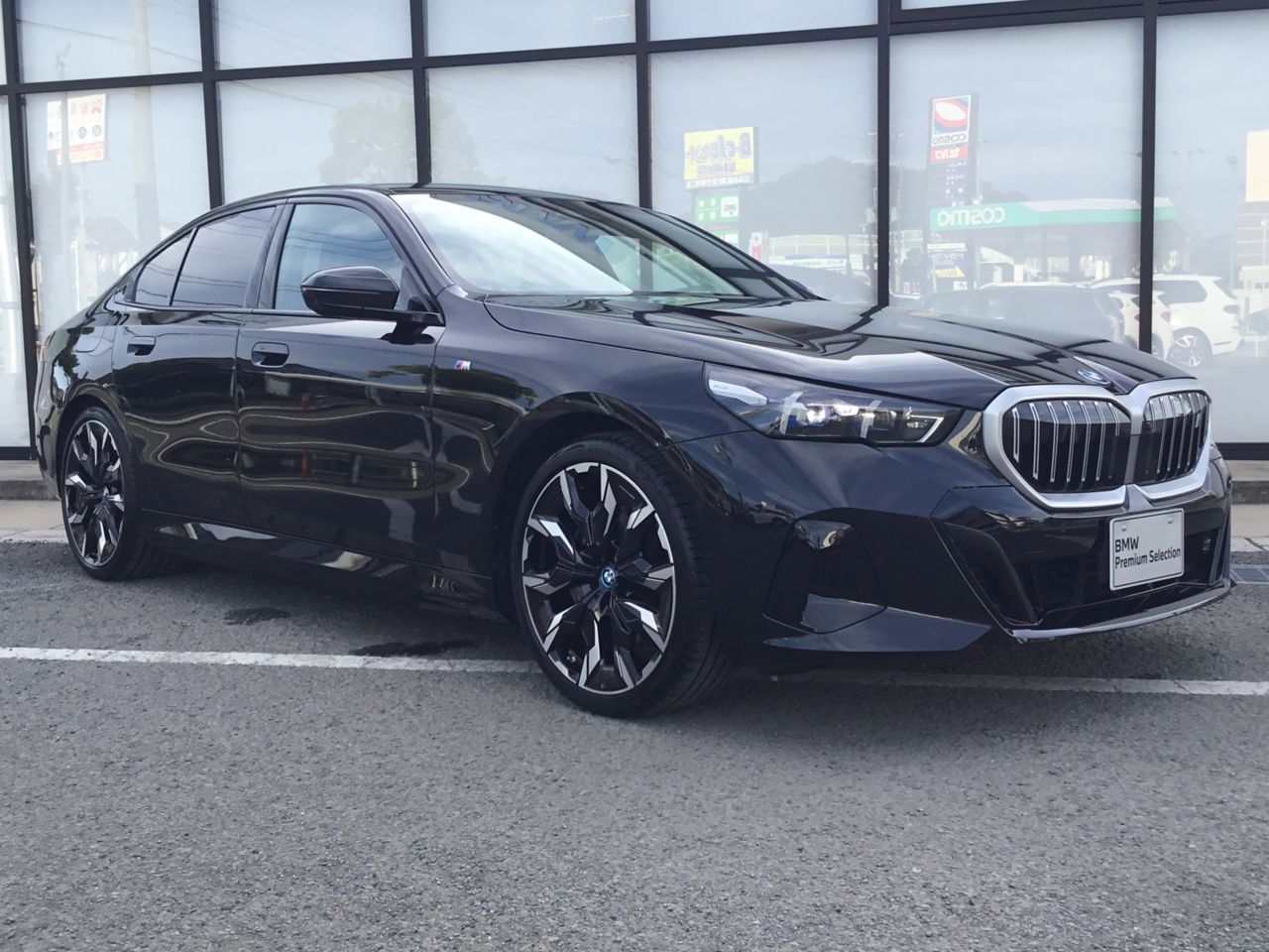 BMW i5 eDrive40 Sedan RHD