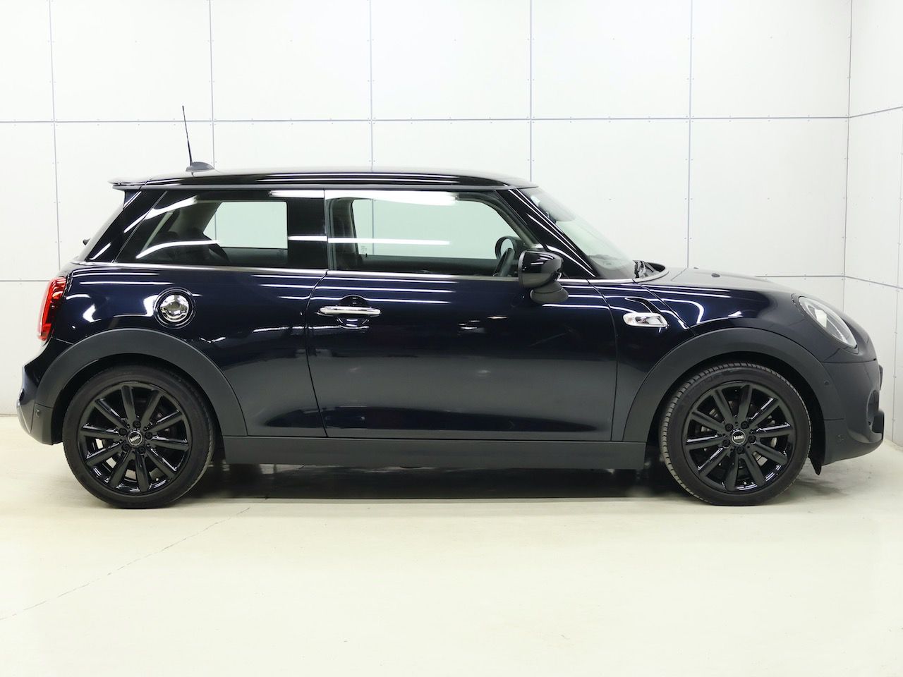 F56 COOPER S D(AT)