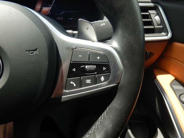 320d xDrive Berline RHD
