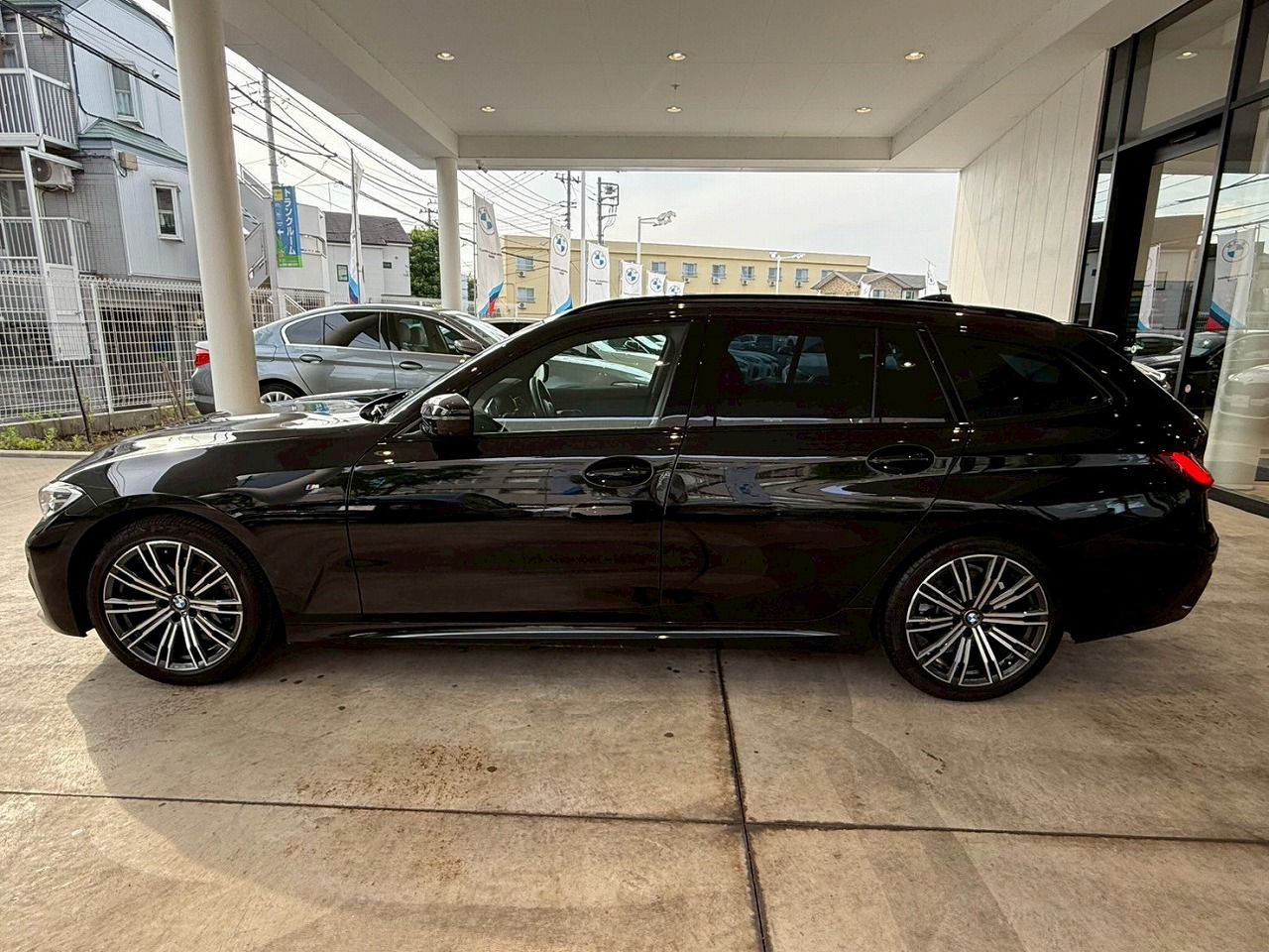 G21 318i Touring