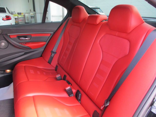 M3 LIMOUSINE RHD