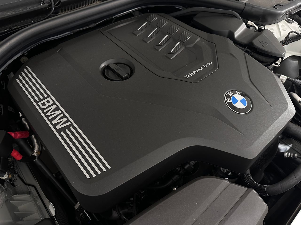G20 320i Saloon LCI RHD MX