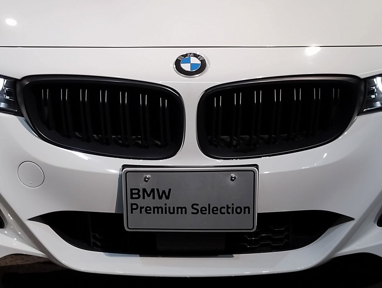 320I GRANTURISMO RHD