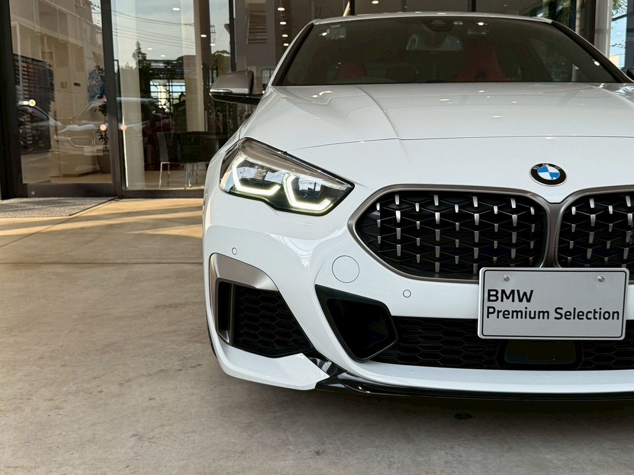 F4* **35i xDrive **** ***** B48 2.0i