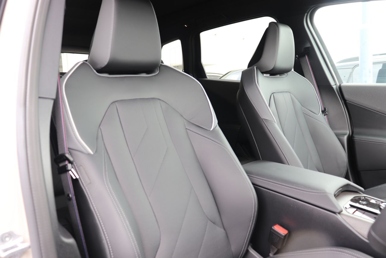 X3 M50 US