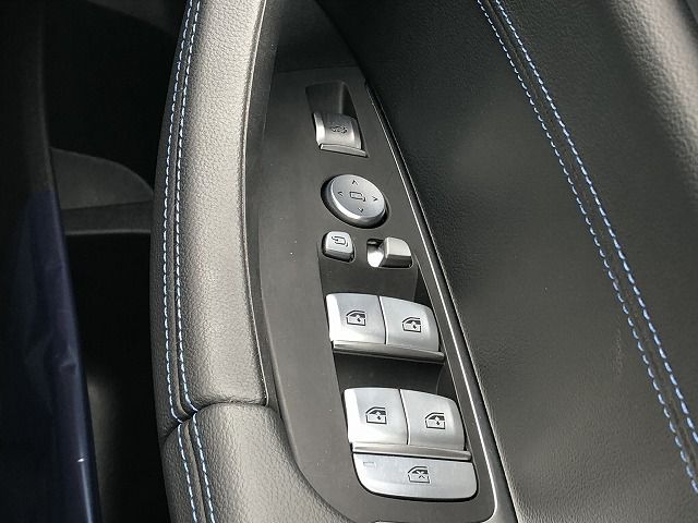 G08 iX3 BEV RHD