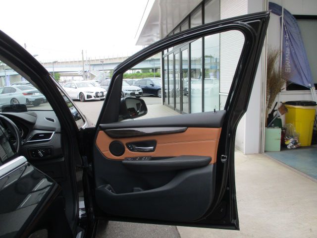 218D GRAN TOURER RHD