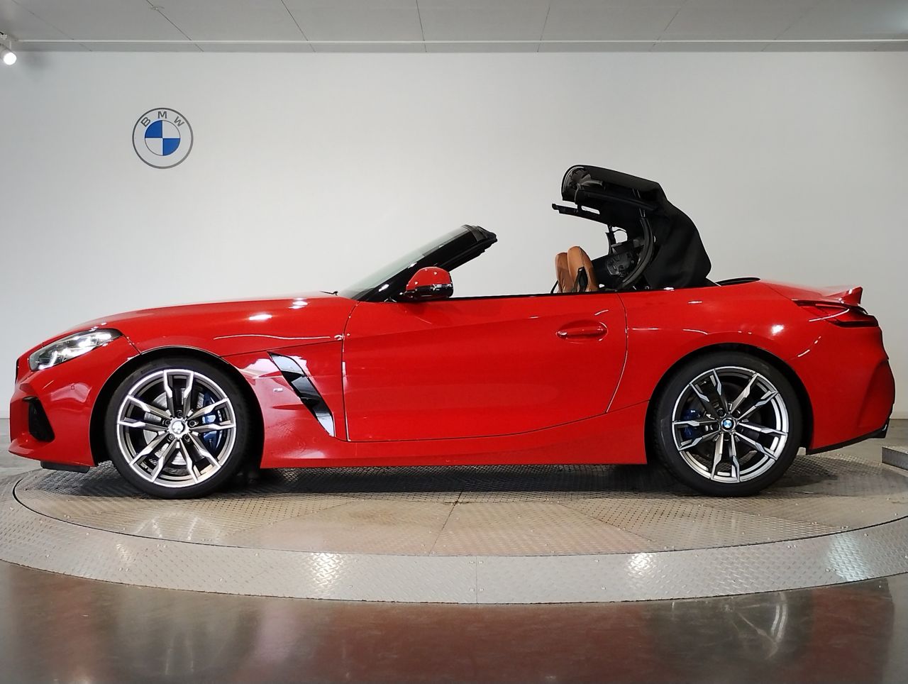 G29 Z4 M40i RHD