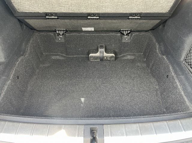 G29 z4 sDrive20i RHD