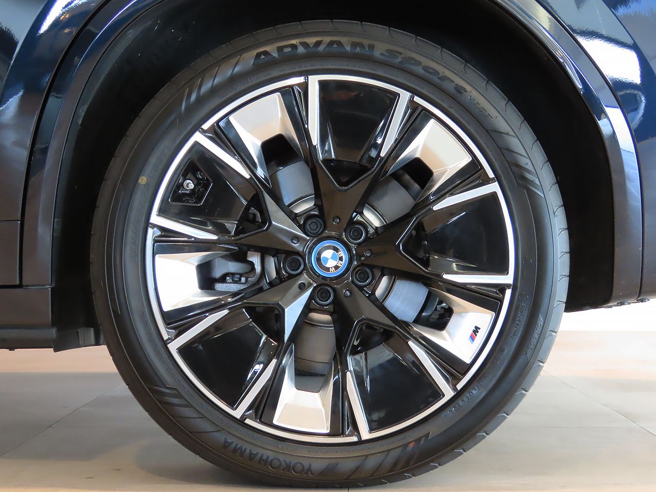 G08 iX3 BEV RHD