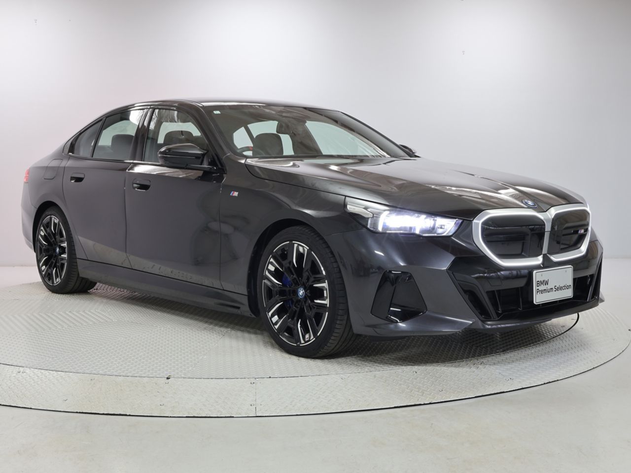 BMW i5 M60 xDrive Sedan RHD