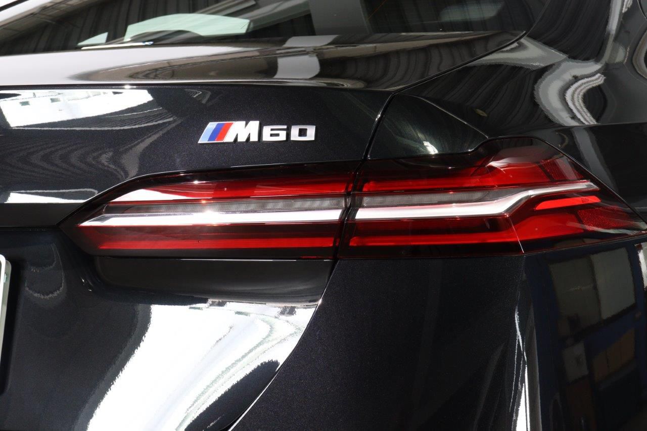 BMW i5 M60 xDrive Sedan RHD