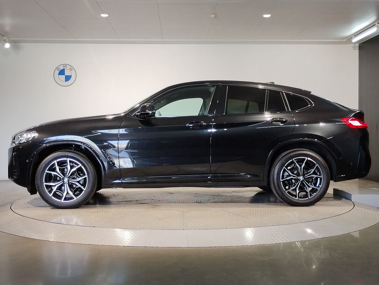 X4 xDrive20d RHD