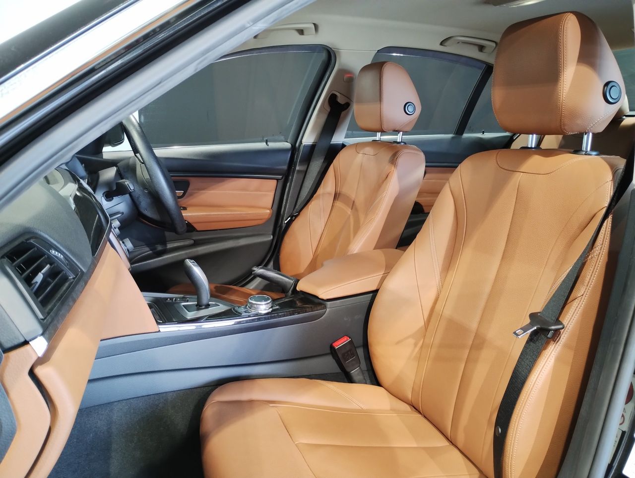 320D BLUEPERFORMANCE SEDAN RHD