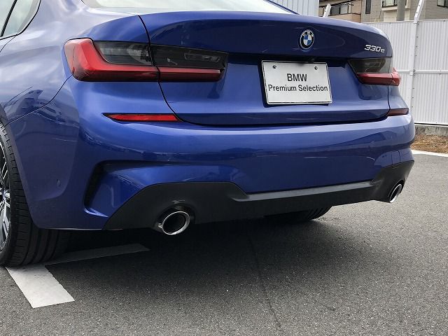 G20 330e Saloon RHD MX