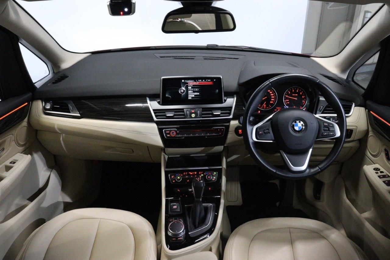 218I ACTIVE TOURER RHD