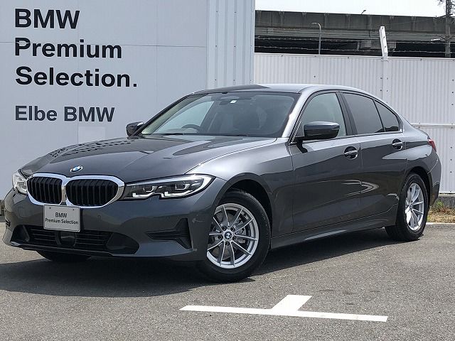 BMW 320i