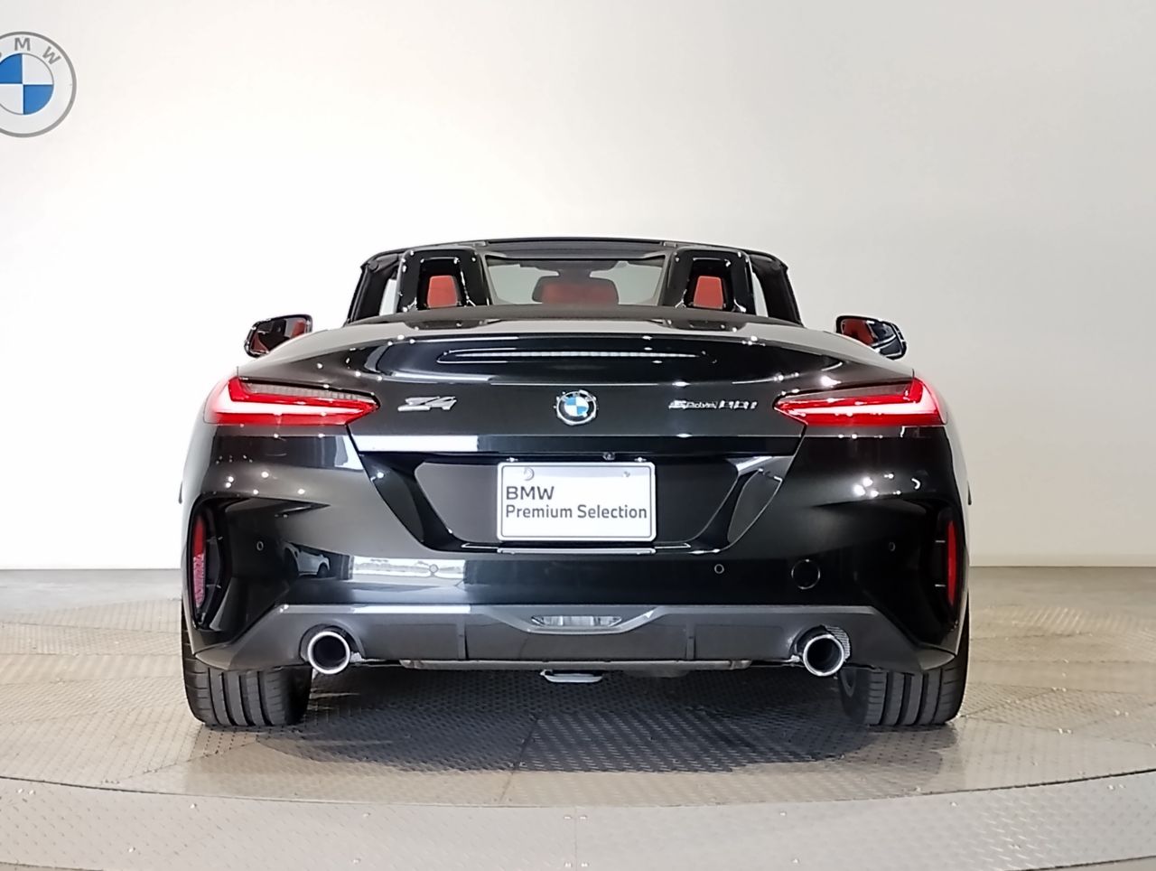 G29 z4 sDrive20i RHD