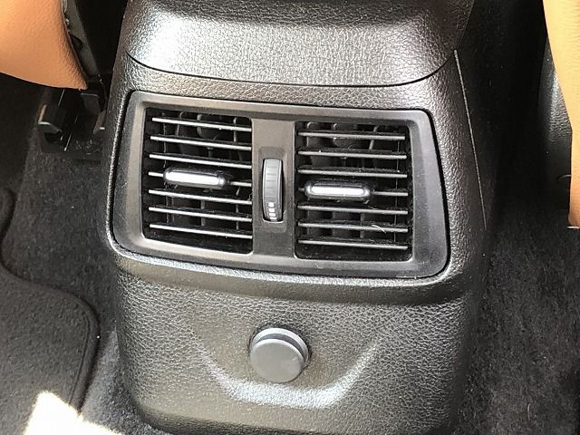 218D ACTIVE TOURER RHD