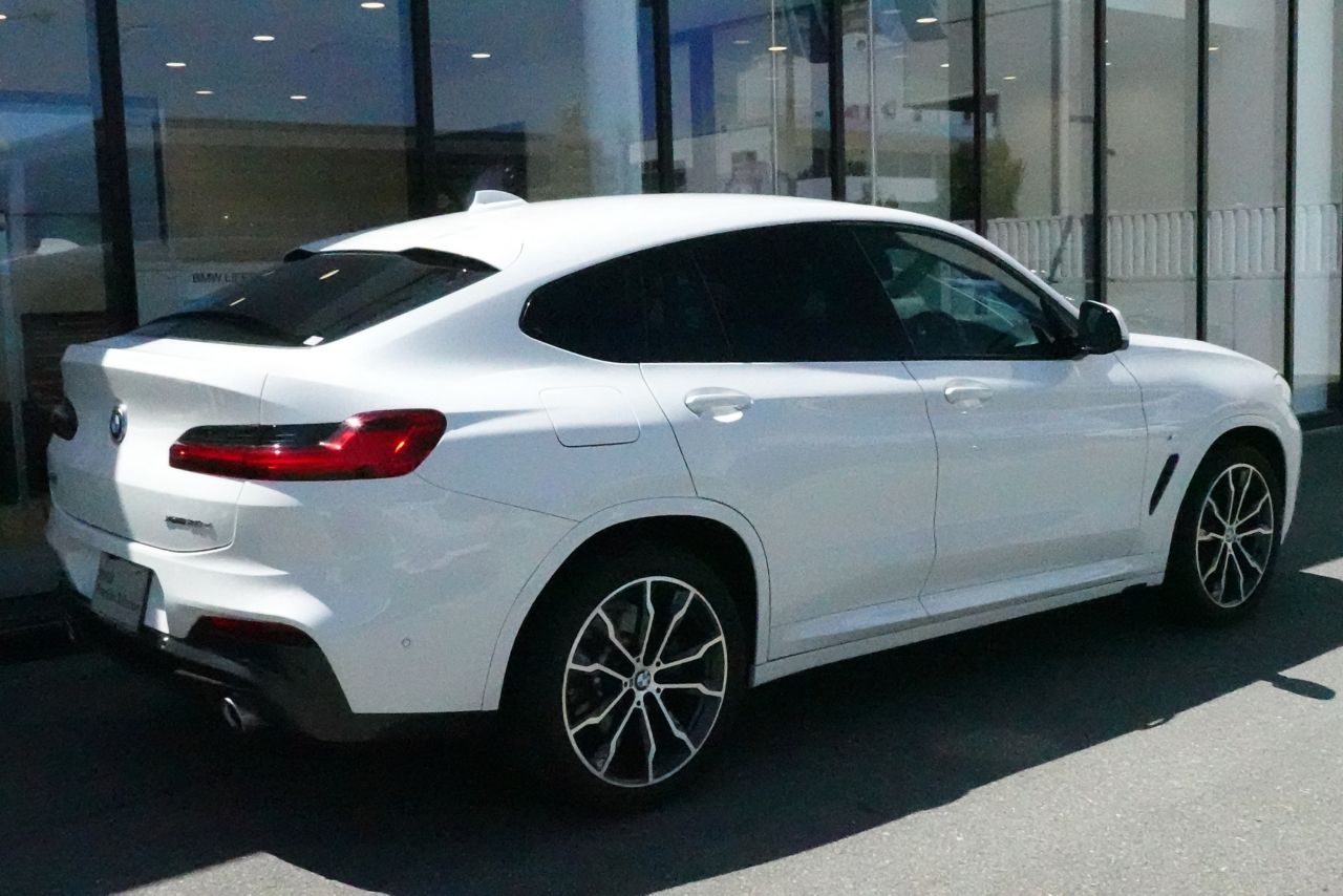 X4 xDrive20d RHD