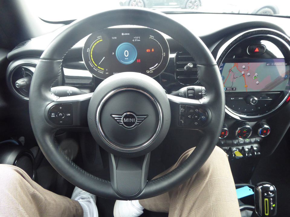 MINI Cooper SE