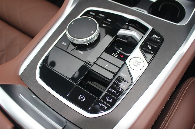 X6 xDrive30d M Sport RHD