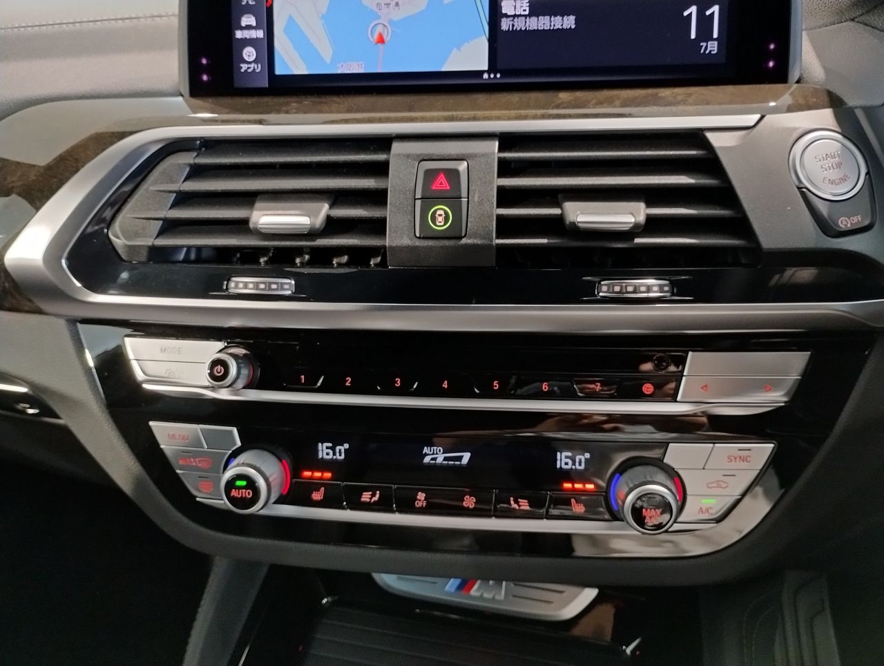 X4 M40i RHD