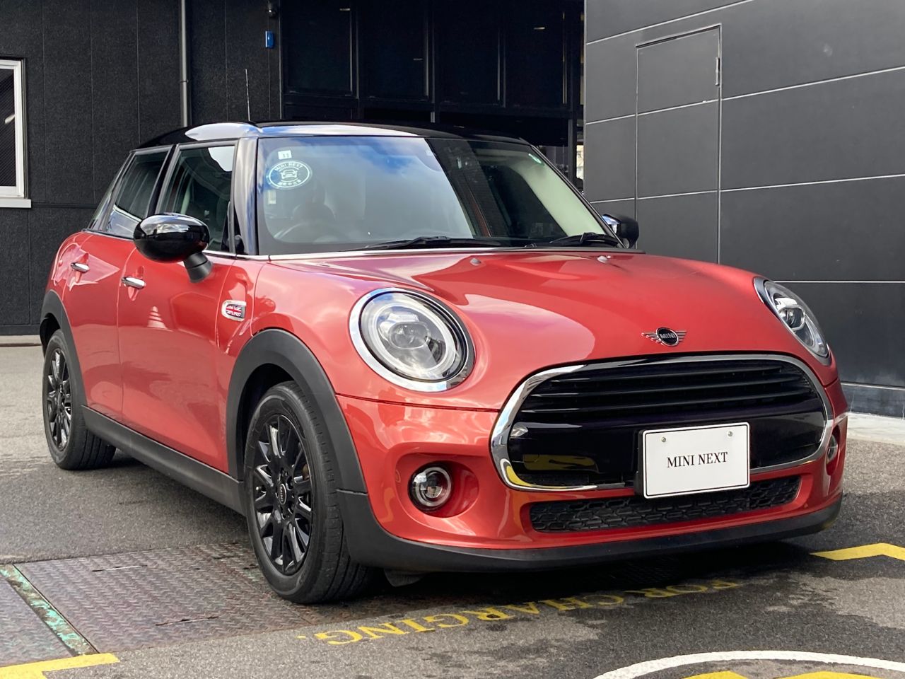 F55 MINI Cooper 5-Door Hatch LCI