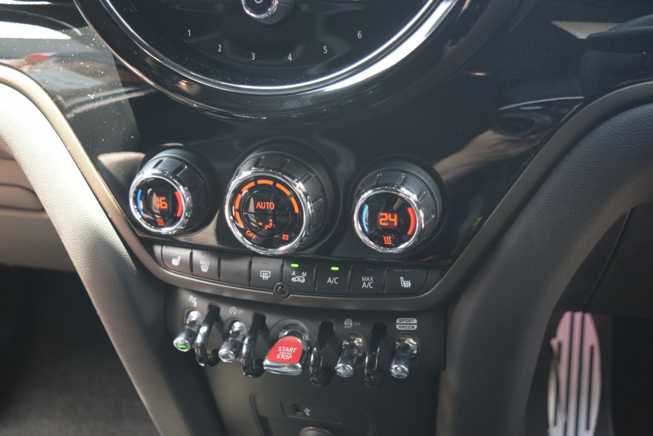 MINI John Cooper Works ALL4 Countryman RHD