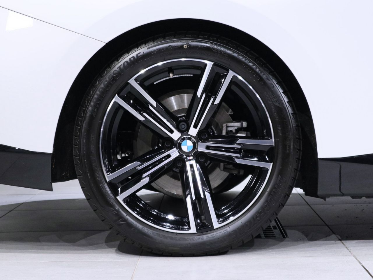 G42 220i Coupe