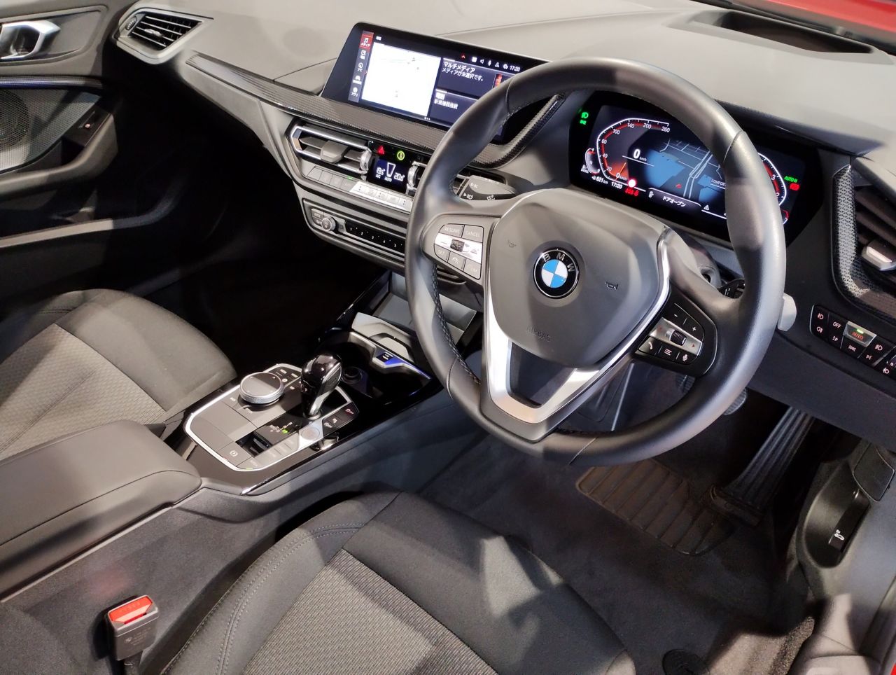 F40 118d Sports Hatch 5-door B47 2.0d
