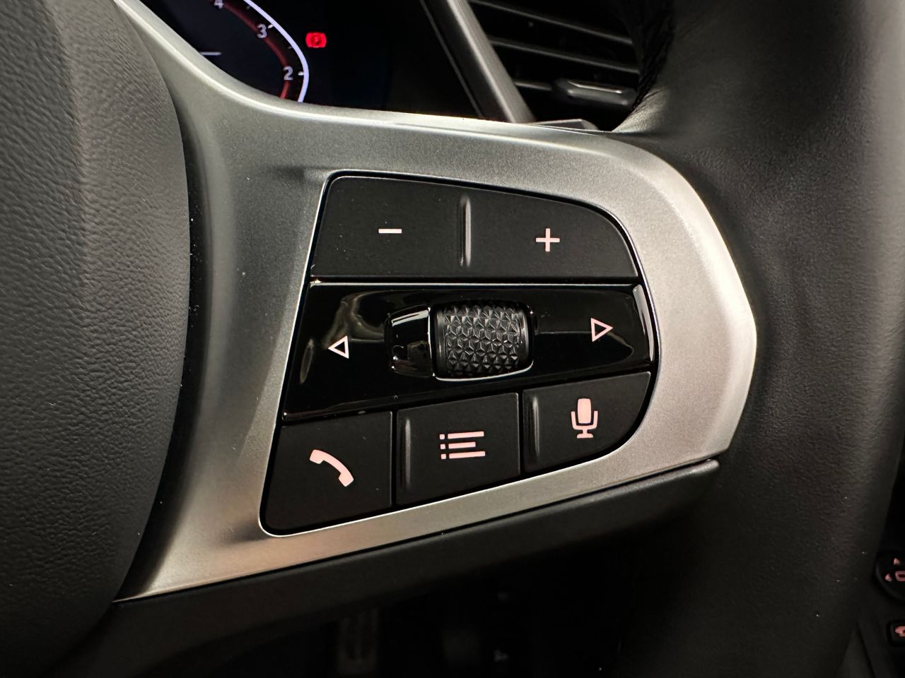 F40 118d Sports Hatch 5-door B47 2.0d