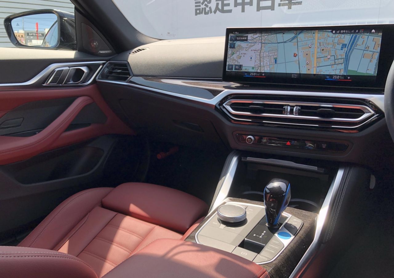 G26 i4 eDrive40 RHD