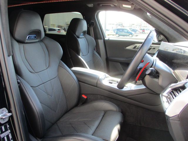 XM RHD