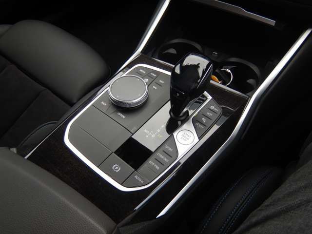 G21 320d xDrive Touring RHD