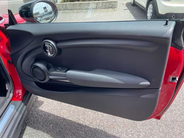 F56 COOPER D (AT)