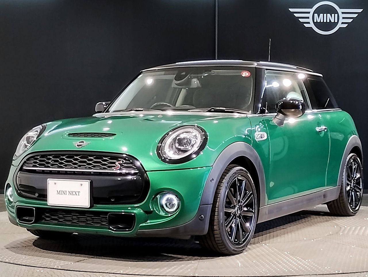 F56 CS