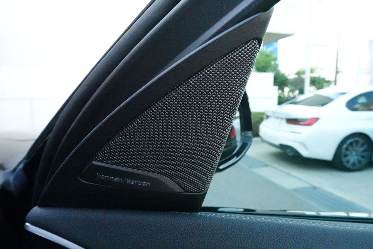 X4 M RHD