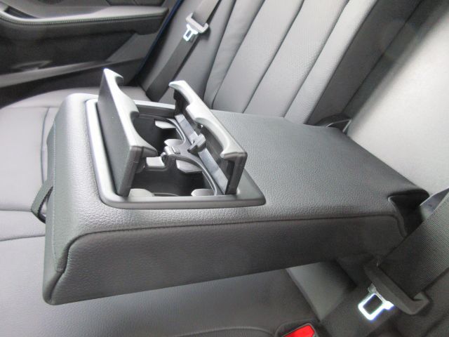 F40 118d Sports Hatch 5-door B47 2.0d