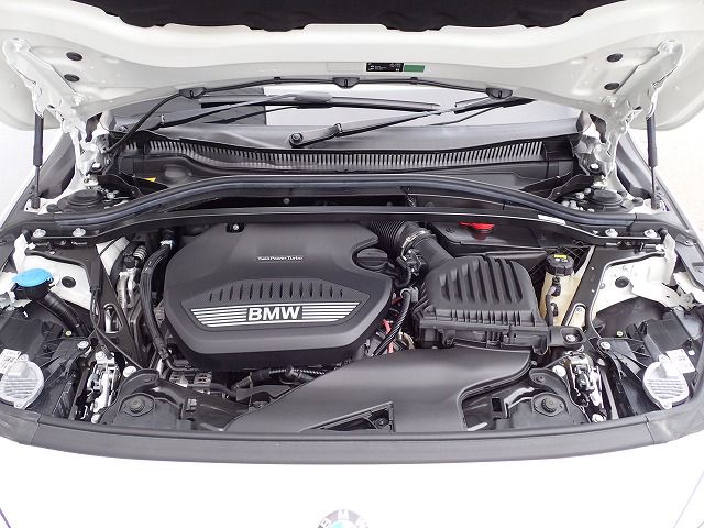 F40 118d Sports Hatch 5-door B47 2.0d