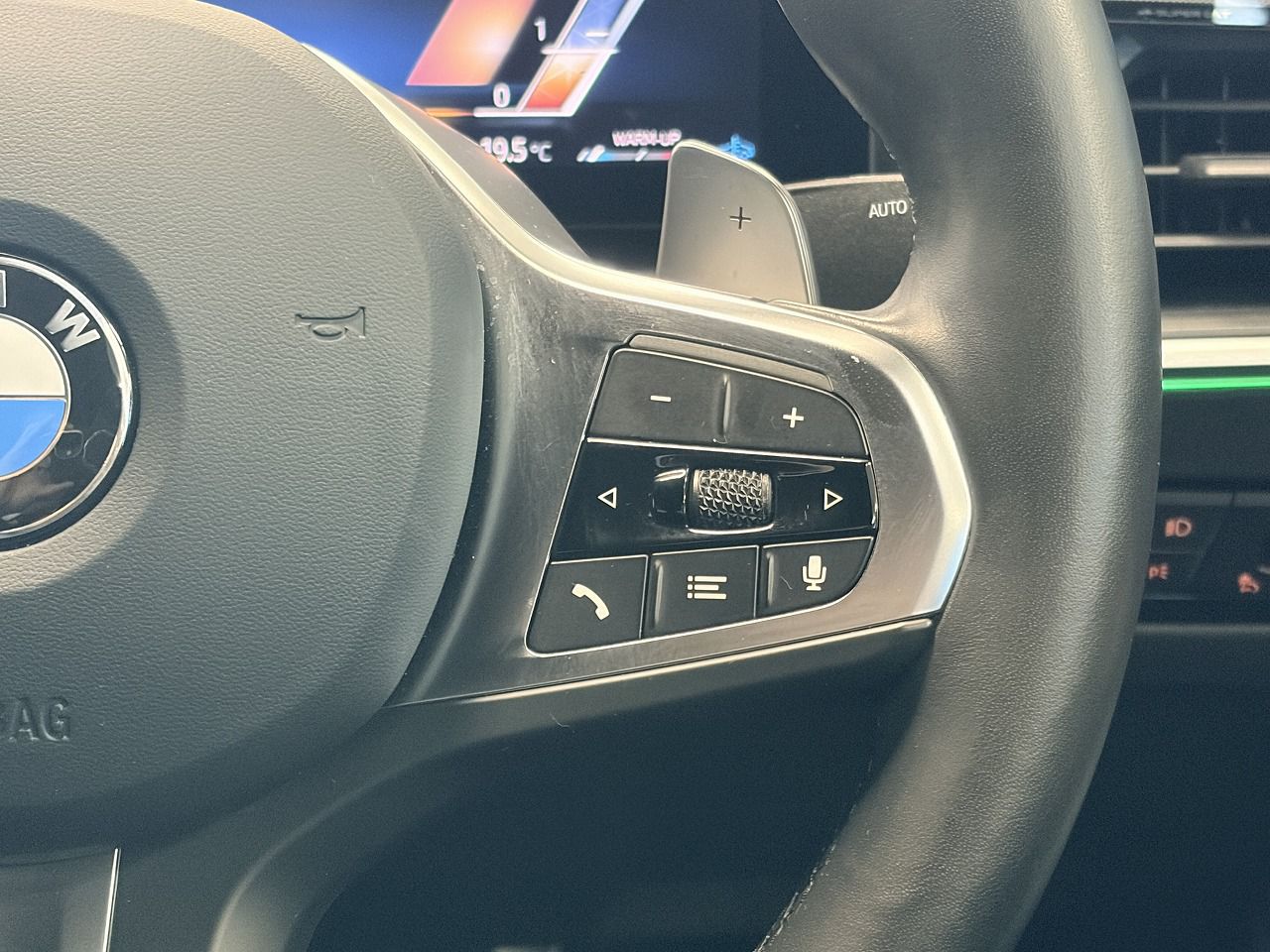 320d xDrive Berline RHD