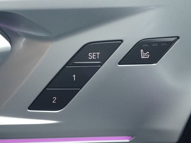 XM RHD