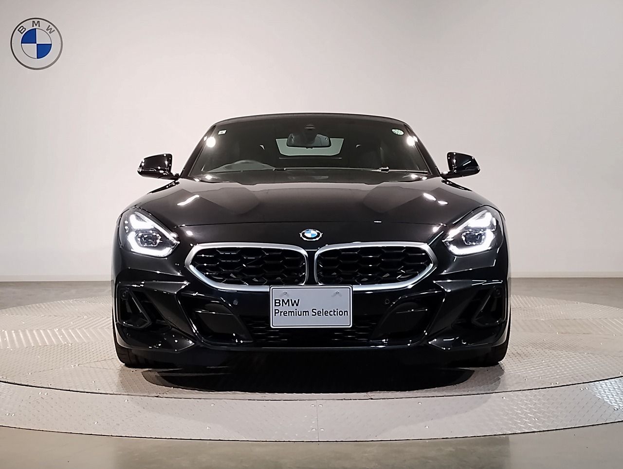 G29 z4 sDrive20i RHD