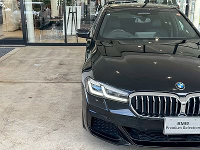520i Sedan RHD
