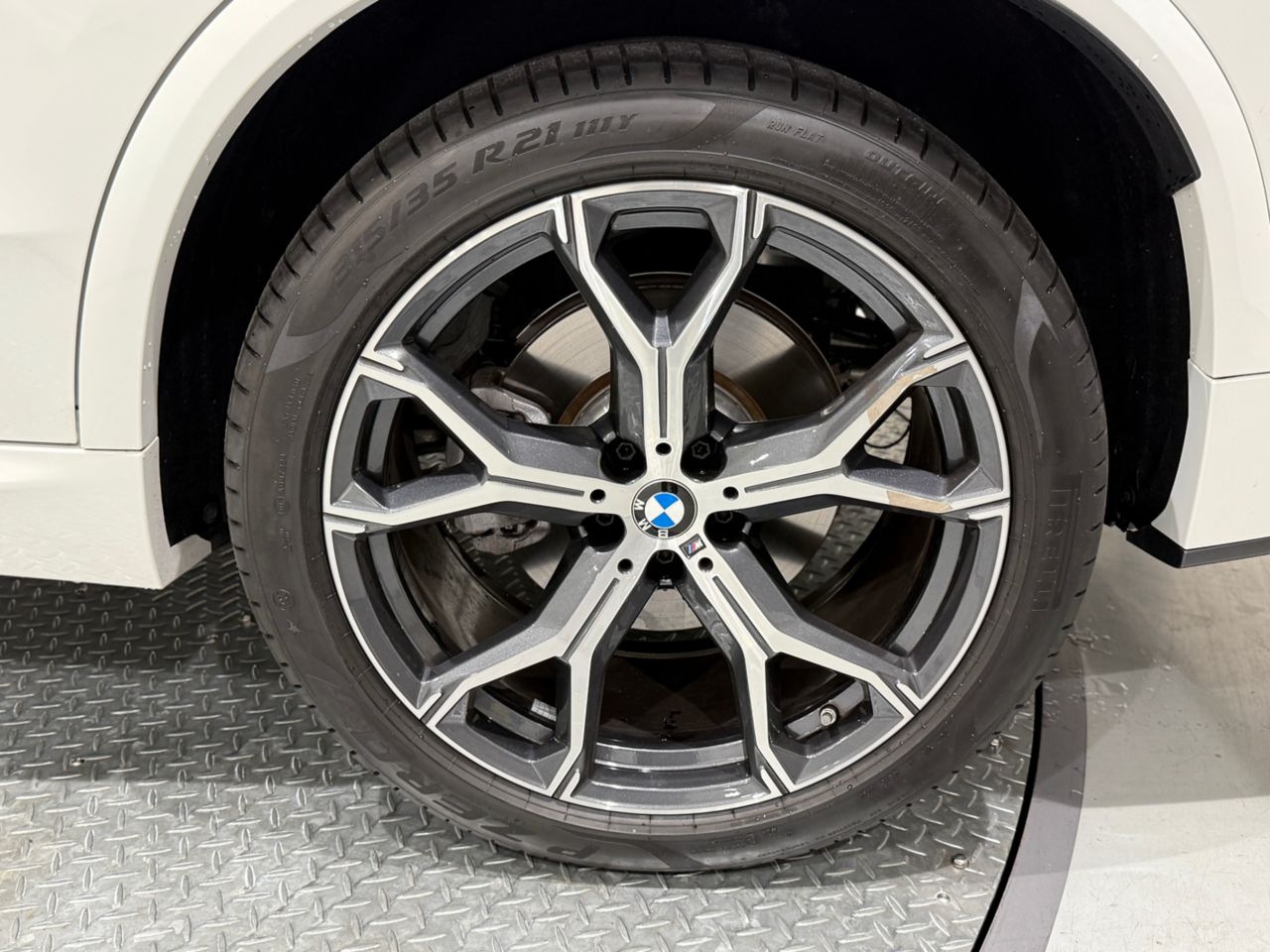 X5 xDrive40d RHD